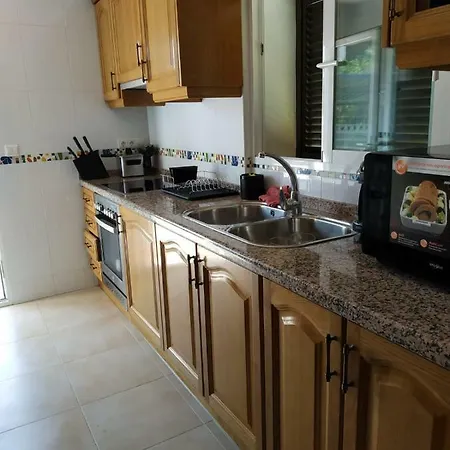 Mediterraneo Doce Planta Baja -turistika Apartmán *